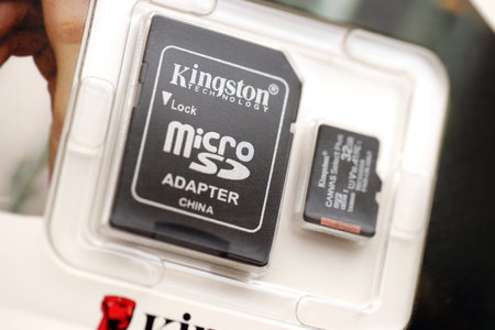 TERNOPIL, UKRAINE - JULY 5, 2022: Kingston micro SD 32gb Canvas Select Plus memory flash card assembled in Taiwan under the Kingston Technology Corporation headquartered in Californiaのeditorial素材