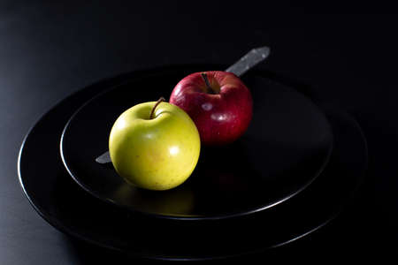 Plain view of organic applesの写真素材