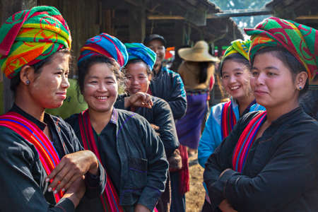 Tribal Pa O woman in the five day market, in Inle Lake, Myanmarのeditorial素材