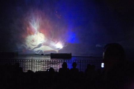 ANNAHEIM, USA - JULY 29: Firework show as clusure for the nightly show in Disneyland on July 29,2008, Annaheim, USA.のeditorial素材