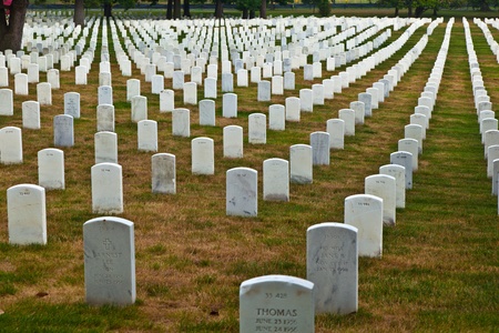 WASHINGTON, USA  JULY 15: view in afternoon sun to the graves and tombstones of Arlington national Cemetery  on July 15,2010 in Washington, USA.のeditorial素材