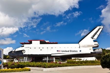 ORLANDO, USA - JULY 25: The original space shuttle Explorer standing at Kennedy Space Center open for visitors to enter also the inside on July 25, 2010 in Orlando, USA.のeditorial素材