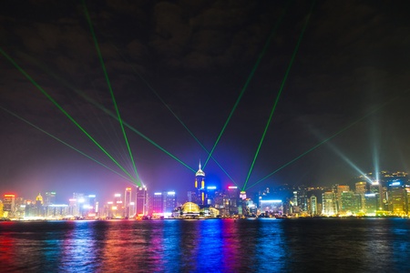 KOWLOON, HONKGONG - JANUARY 9: Hong Kong famous Laser harber Show seen from Kowloon on  January 09,2010 Kowloon, Hongkongのeditorial素材