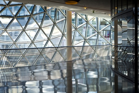 FRANKFURT, GERMANY - AUGUST 21: glasswork inside the myZeil center on August 21,2010 in Frankfurt, Germany. The modern building by architect Fuksas was inaugurated in 2009.のeditorial素材