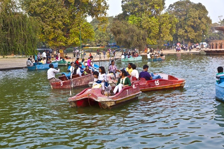 DELHI, INDIA - NOVEMBER 14: people enjoy boating on the artifical lake near the Indian Gate in Delhi on November 18,2011 in Delhi, India.のeditorial素材