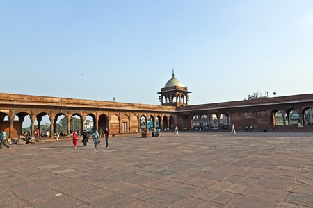 DELHI, INDIA - NOVEMBER 11: worshipers walk on courtyard of Jama Masjid Mosque in Delhi on November 11, 2011. Jama Masjid is the principal mosque of Old Delhi in India.のeditorial素材