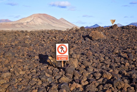 sign tresspassing forbidden in Vulcano National Parc Timanfaya, Lanzaroteの写真素材
