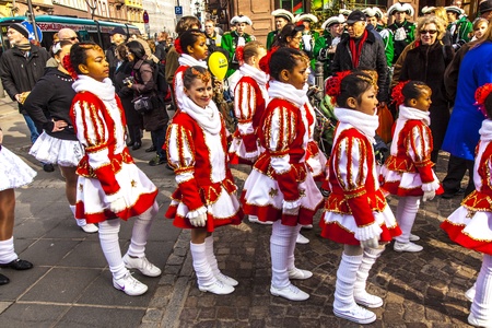 FRANKFURT, GERMANY - MARCH 5: The Carnival  Parade moves through the city on March 5, 2011 in Frankfurt, Germany. They  conquest the town hall and get the key for one day from the mayor.のeditorial素材