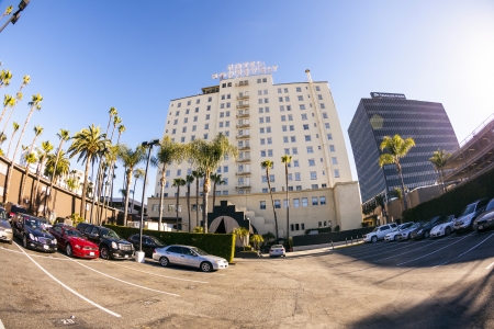HOLLYWOOD, USA -JUNE 26: facade of famous historic Roosevelt Hotel on June 26,2012 in Hollywood, USA. It  first opened on May 15, 1927. It is now managed by Thompson Hotels.のeditorial素材
