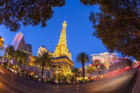 LAS VEGAS, NV - JUNE 15: Paris Las Vegas hotel and casino on June 15, 2012 in Las Vegas, Nevada, USA. It includes a half scale, 541-foot (165 m) tall replica of the Eiffel Towerのeditorial素材