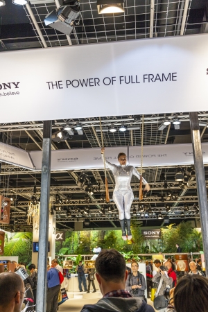 PHOTOKINA, COLOGNE - SEPTEMBER 21: Models for Photokina - World of Imaging, Top Event for the Trade and User, shooting with models for visitors, September 21, 2012 in Cologne, Germany.のeditorial素材