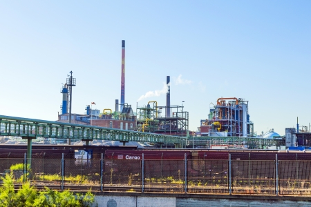 industry park from roadside in productionのeditorial素材