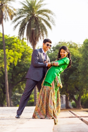 DELHI, INDIA - OCT 15: indian tourists pose for a photo at Humayuns tomb on Oct 15, 2012 in Delhi, India. The  number of domestic tourists in 2010 in India is 470 million.のeditorial素材