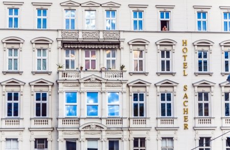 VIENNA, AUSTRIA -APRIL 25: facade of hotel Sacher on April 25, 2009 in Vienna, Austria.The privately owned 5 star deluxe Hotel Sacher Wien has been established in 1876 by Eduard Sacher, son of the creator of the famous Original Sacher-Torte.のeditorial素材
