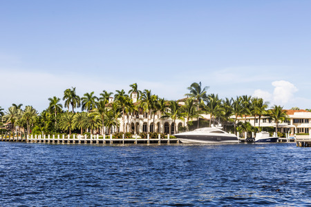 FORT LAUDERDALE, USA - AUG 20, 2014: Luxurious waterfront home in Fort Lauderdale, USA. There are 165 miles of waterways within the city limits and 9,8 percent of the city is covered by water.のeditorial素材