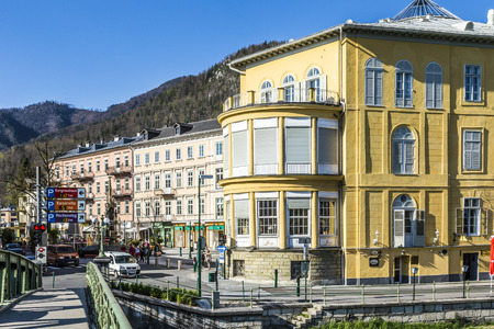 BAD ISCHL, AUSTRIA - APR 21, 2015: old city  at traun river in Bad Ischl, Austria. A settlement area since the Hallstatt culture Bad Ischl was first mentioned in a 1262 deed as Iselenのeditorial素材
