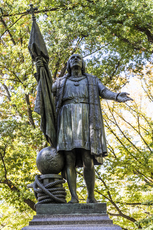 NEW YORK, USA - OCT 21, 2015: Statue of Columbus inside the central park in Manhattan. Columbus was the discoverer of america.のeditorial素材