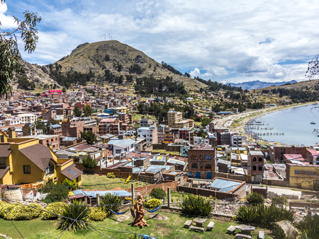 view of village of Juli at lake Titicacaのeditorial素材
