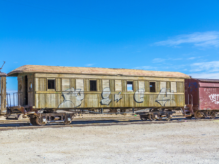 old rotten ghost trains in Avaroa Bolivia in the desertのeditorial素材