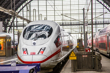 FRANKFURT, GERMANY - NOV 25, 2015: Intercity Express (ICE) train of the Deutsche Bahn (DB) at the Frankfurt central Station  in Frankfurt, Germany. The ICE runs nearly 180 km per hour.のeditorial素材