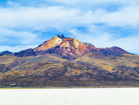 Worlds biggest salt plain Salar de Uyuni in Boliviaの写真素材