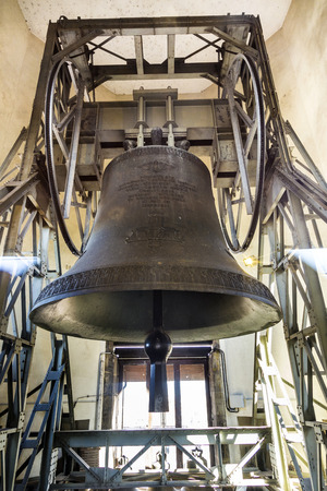 VIENNA, AUSTRIA - APR 27, 2015: famous bell new Pummerin in the Stephansdom in Vienna. It   was cast on 5 September 1951 in St. Florian, Upper Austria from the Old Pummerin's metal.のeditorial素材