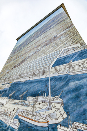 LYON, FRANCE - SEP 5, 2016: Along with Berlin, Lyon is the European capital of mural paintings, and is one of the top five cities in the world in terms of the amount of murals.のeditorial素材