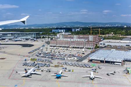 FRANKFURT, GERMANY - APR 25, 2009: view to new Terminal 2 at Frankfurt international Airport. The airport is Germanies most important Gateway.のeditorial素材