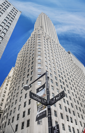 NEW YORK,  USA - OCT 5, 2017:  Empire State Building view from street level in Manhattan, New York.のeditorial素材