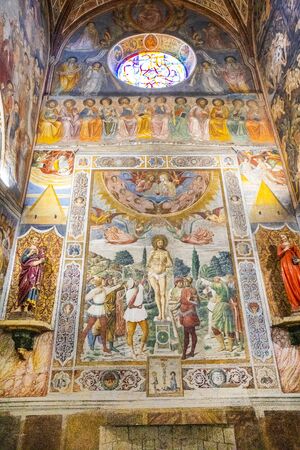 San Gimignano, Tuscany, Italy - August 9, 2019: Interior of the Collegiate Church of Santa Maria Assunta in San Gimignano.のeditorial素材