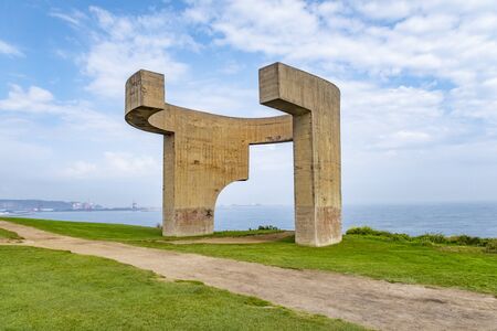 The Eulogy to the Horizon is a one of the most known symbols of Gijon in Asturias, Spainの写真素材