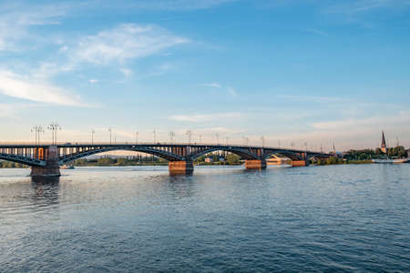 view to Theodor Heuss bridge in Mainz, Germany in sunset moodの写真素材