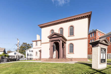 Newport, USA - September 23, 2017: The Touro Synagogue of the Jeshuat Israel Congretation is the oldest synagogue building in the United States, founded in 1658.のeditorial素材
