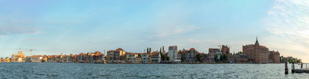 scenic view from canale Grande in Venice to the opposite side of the canal.のeditorial素材