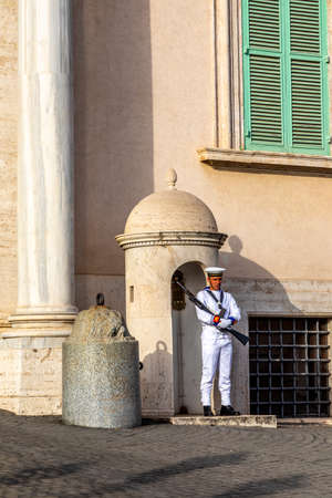 Rome, Italy - August 4, 2021: The Piazza del Quirinale with the Quirinal Palace and the guards in military uniform in Rome, Lazio, Italy.のeditorial素材