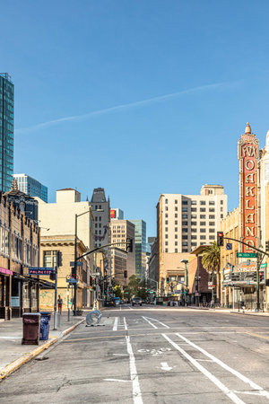 Oakland, USA - Jun 19, 2022: The morning sun rises on the iconic Fox Oakland Theatre, a concert hall and former movie theater in Downtown Oakland.のeditorial素材
