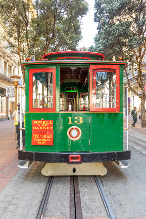 San Francisco, USA - Jun 20, 2022: historic cable car Powell Hyde Line on turntable at Powell Street terminal at Market Street in downtown San Francisco, California CA, USA.のeditorial素材