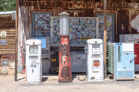 Hackberry, USA - Jun 25, 2022: petrol station at Hackberry General Store in Hackberry , Arizona, USA. Hackberry General Store is a popular museum of old Route 66.のeditorial素材