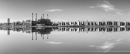 NEW YORK, USA - OCT 10, 2017: panorama of New York with river Hudson and UN building.のeditorial素材