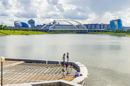 The Yesil River in Astana city. Favorite place of rest for the townspeople.のeditorial素材