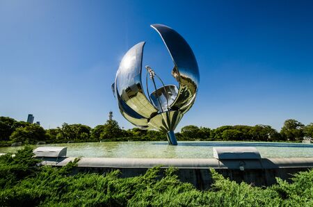 Buenos Aires, Argentina - December 10, 2016: Floralis generica monumentのeditorial素材