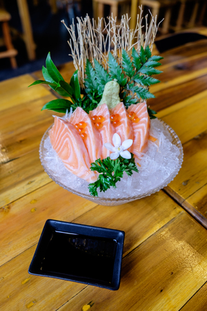 salmon sashimi serve on iceの写真素材