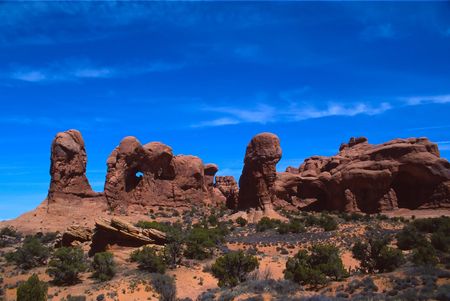 Arches National Park preserves over 2,000 natural sandstone arches, including the world-famous Delicate Arch, in addition to a variety of unique geological resources and formations.の写真素材