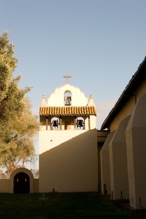 Mission  InÃ©s (sometimes spelled  Ynes) was founded on September 17, 1804 by Father EstÃ©van TapÃ­s, who had succeeded Father FermÃ­n LasuÃ©n as President of the California mission chain. The Mission site was chosen as a midway point between Missionの写真素材