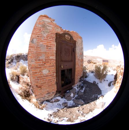 Bodie, a ghost town on the eastern slope of the Sierra Nevada mountain range in Mono County, Californiaの写真素材