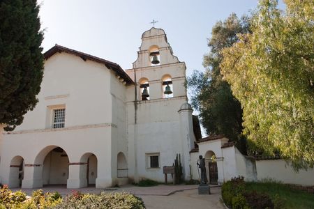 Mission San Juan Bautista was founded on June 24, 1797 in what is now the San Juan Bautista Historic District of San Juan Bautista, California. Barracks for the soldiers, a nunnery, the Jose Castro House, and other buildings were constructed around a largの写真素材