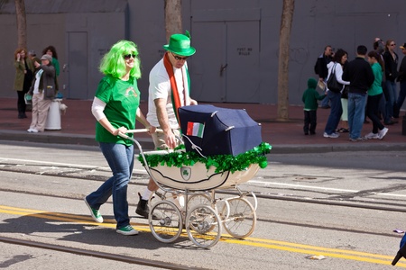 SAN FRANCISCO, CA, USA - MARCH 12:  The 160th Annual St. Patrick's Day Parade, March 12, 2011 in San Francisco, CA, USAのeditorial素材
