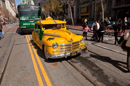 SAN FRANCISCO, CA, USA - MARCH 12:  The 160th Annual St. Patrick's Day Parade, March 12, 2011 in San Francisco, CA, USAのeditorial素材