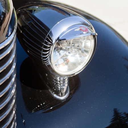 SAN JOSE, CA, USA - APRIL 9: Bombs United Car Show & Picnic April 9, 2001 in San Jose, CA, USAのeditorial素材