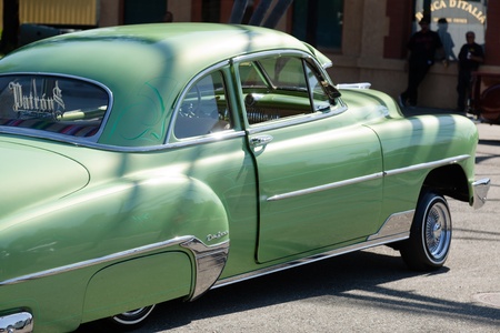 SAN JOSE, CA, USA - APRIL 9: Bombs United Car Show & Picnic April 9, 2001 in San Jose, CA, USAのeditorial素材